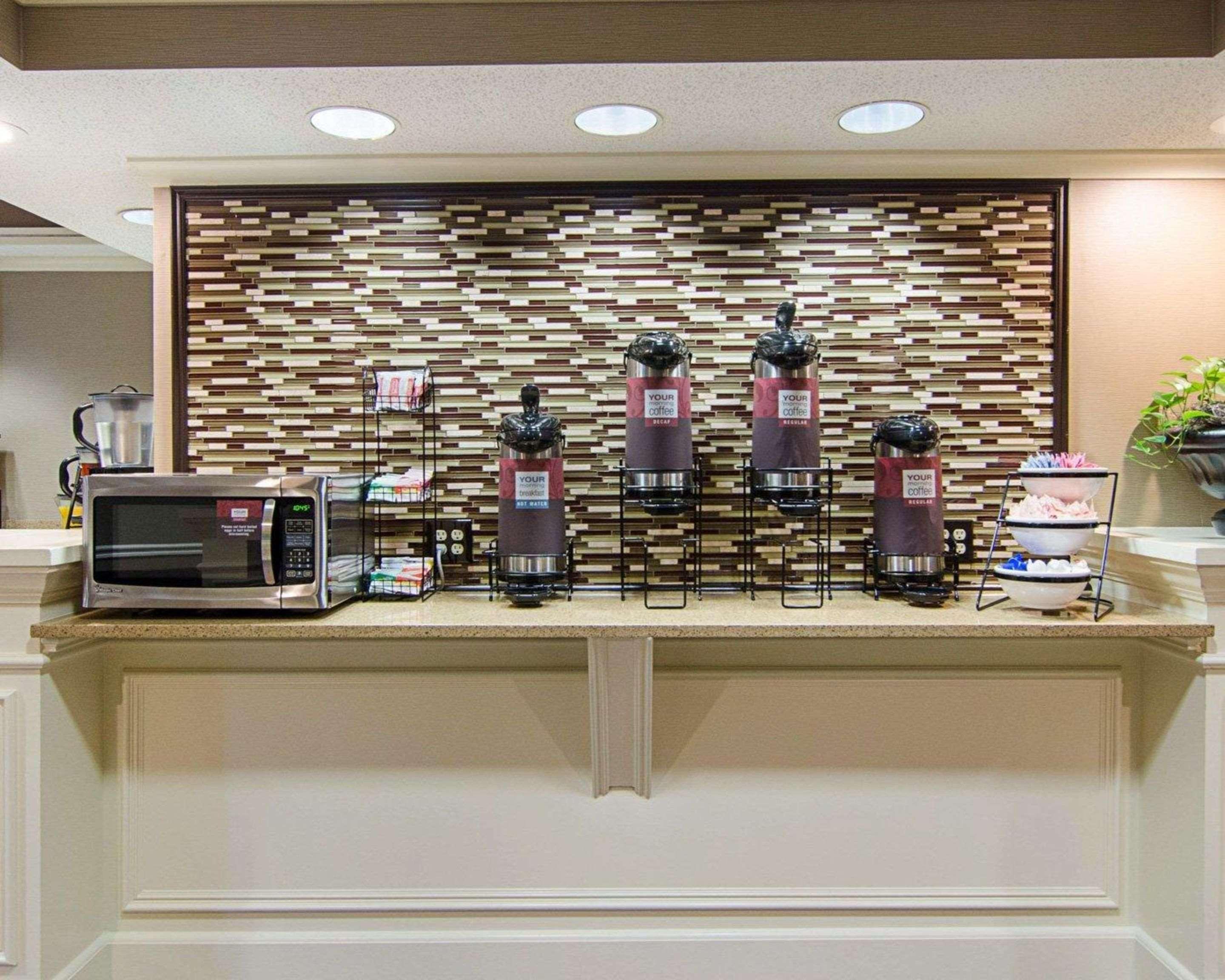 Quality Inn & Suites Little Rock West Екстер'єр фото