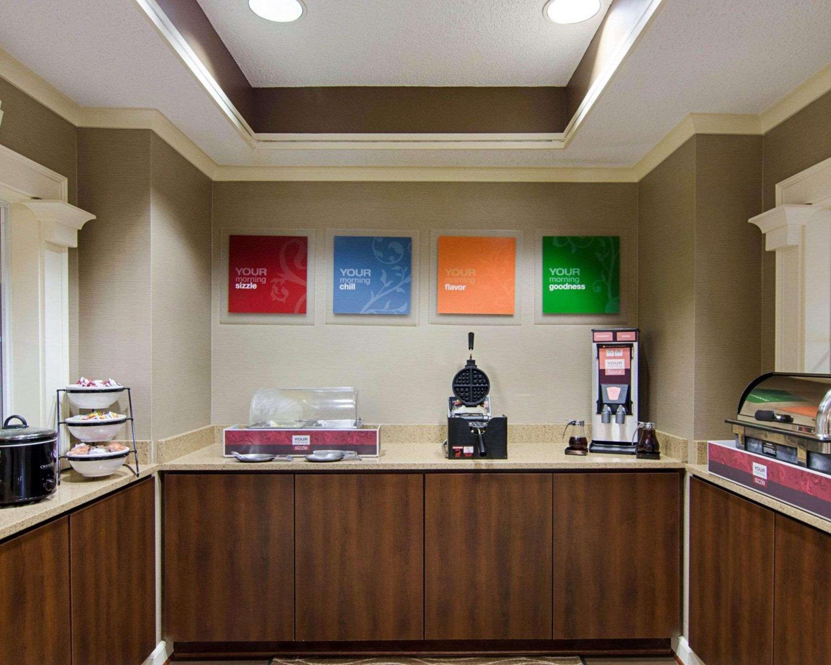 Quality Inn & Suites Little Rock West Екстер'єр фото