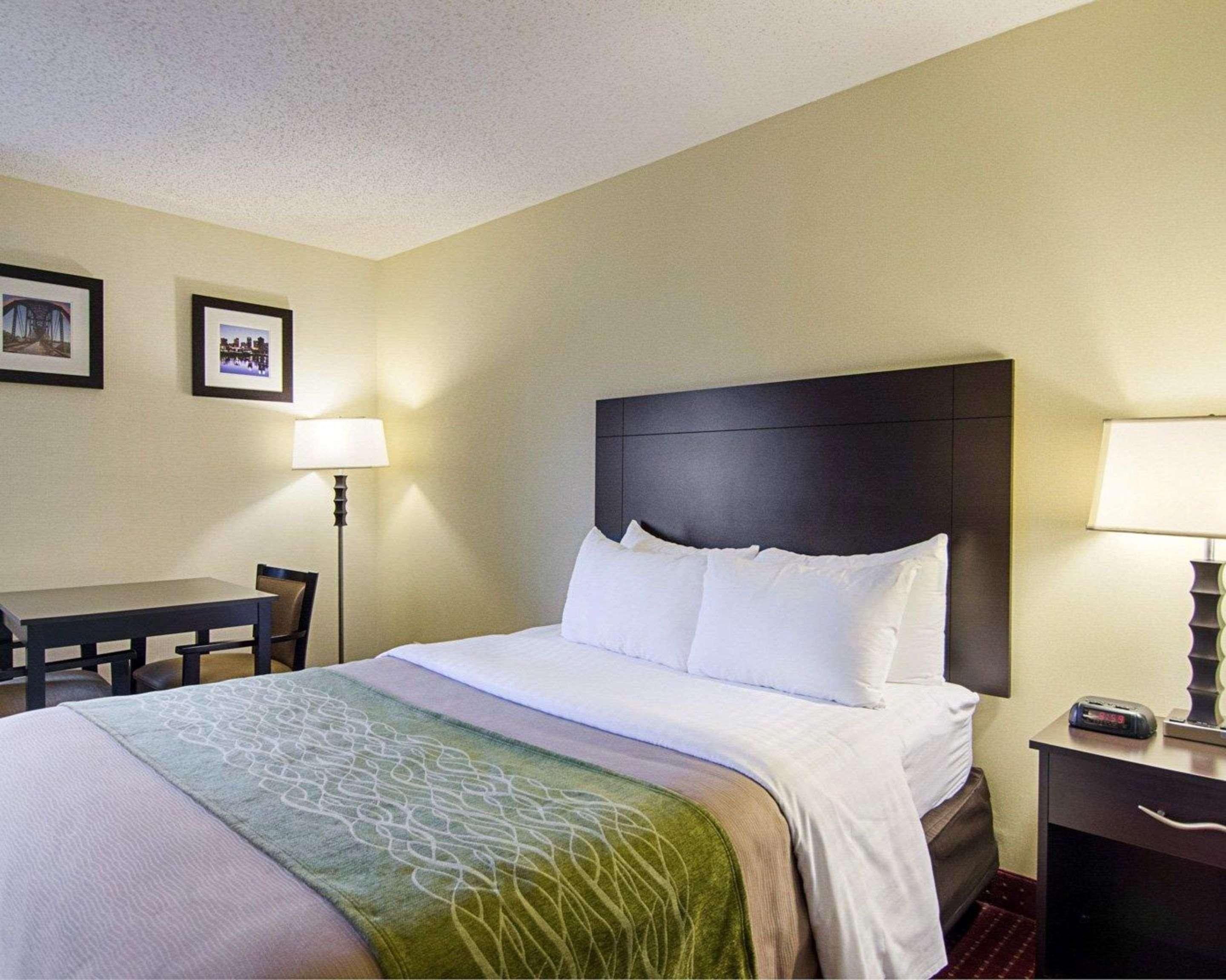 Quality Inn & Suites Little Rock West Екстер'єр фото