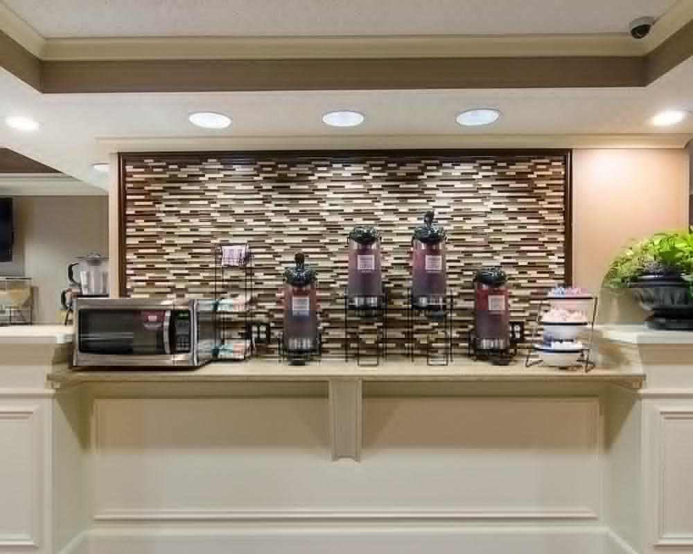 Quality Inn & Suites Little Rock West Екстер'єр фото